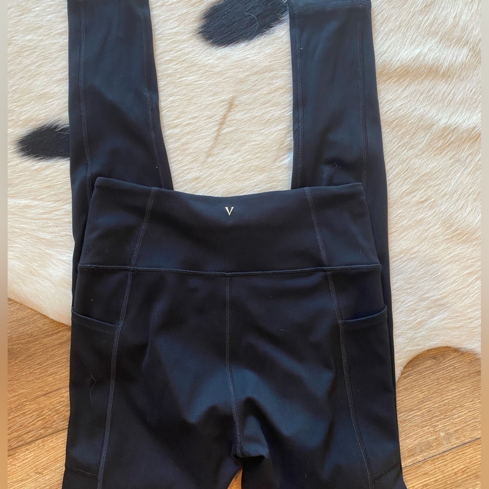 VSX Essential High-Rise Pocket Legging - Picture 8 of 9